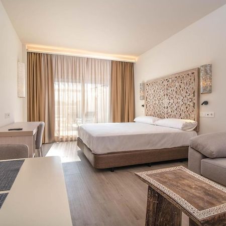 Aljarafe Suites By Qhotels Gelves Extérieur photo
